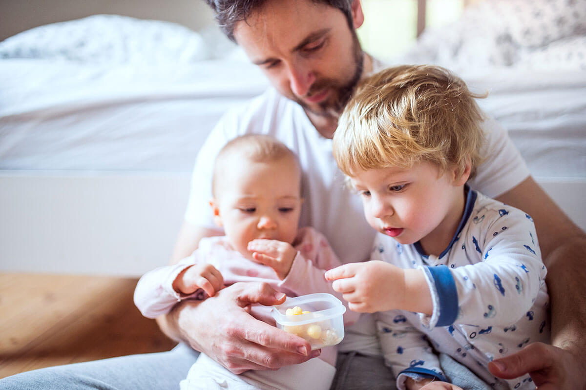 Alergie pokarmowe u dzieci: Jak powstają? Kiedy się zaczynają? Czy można z nich wyrosnąć?