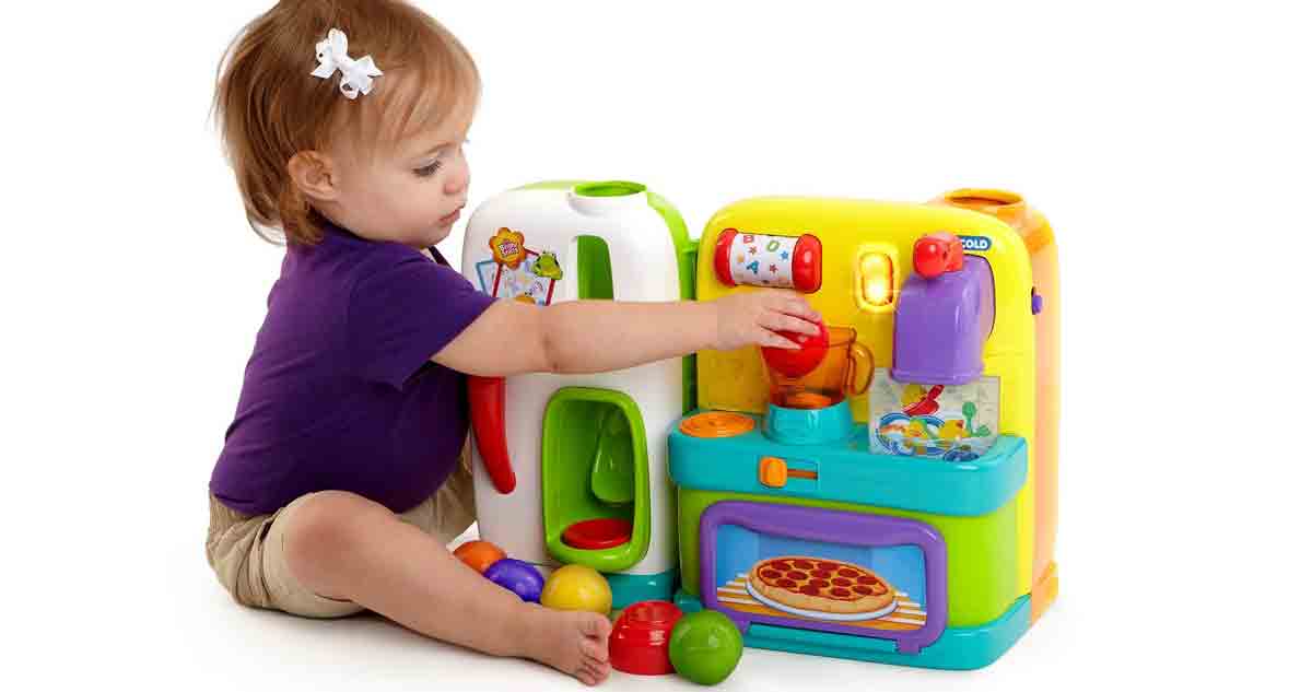 Zabawki dla rocznego dziecka: Zrób to sam + nasze TOP3