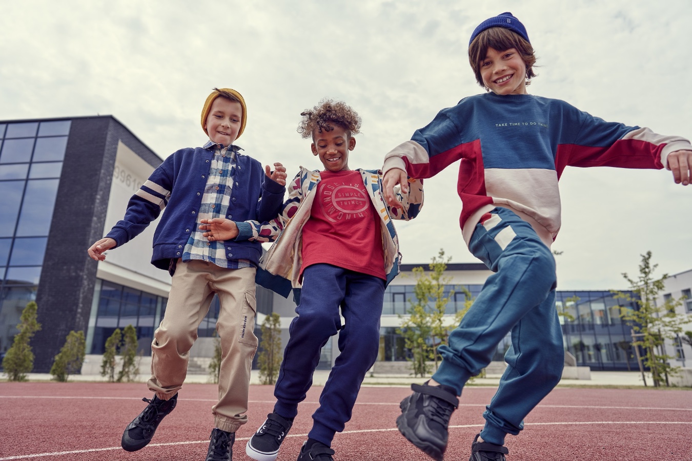 Powrót do szkoły na sportowo! Sprawdź, jak zachęcić dzieci do aktywności fizycznej
