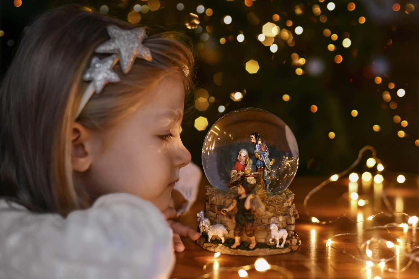 Historia Bożego Narodzenia dla dzieci. Jak opowiedzieć dziecku o Bożym Narodzeniu?