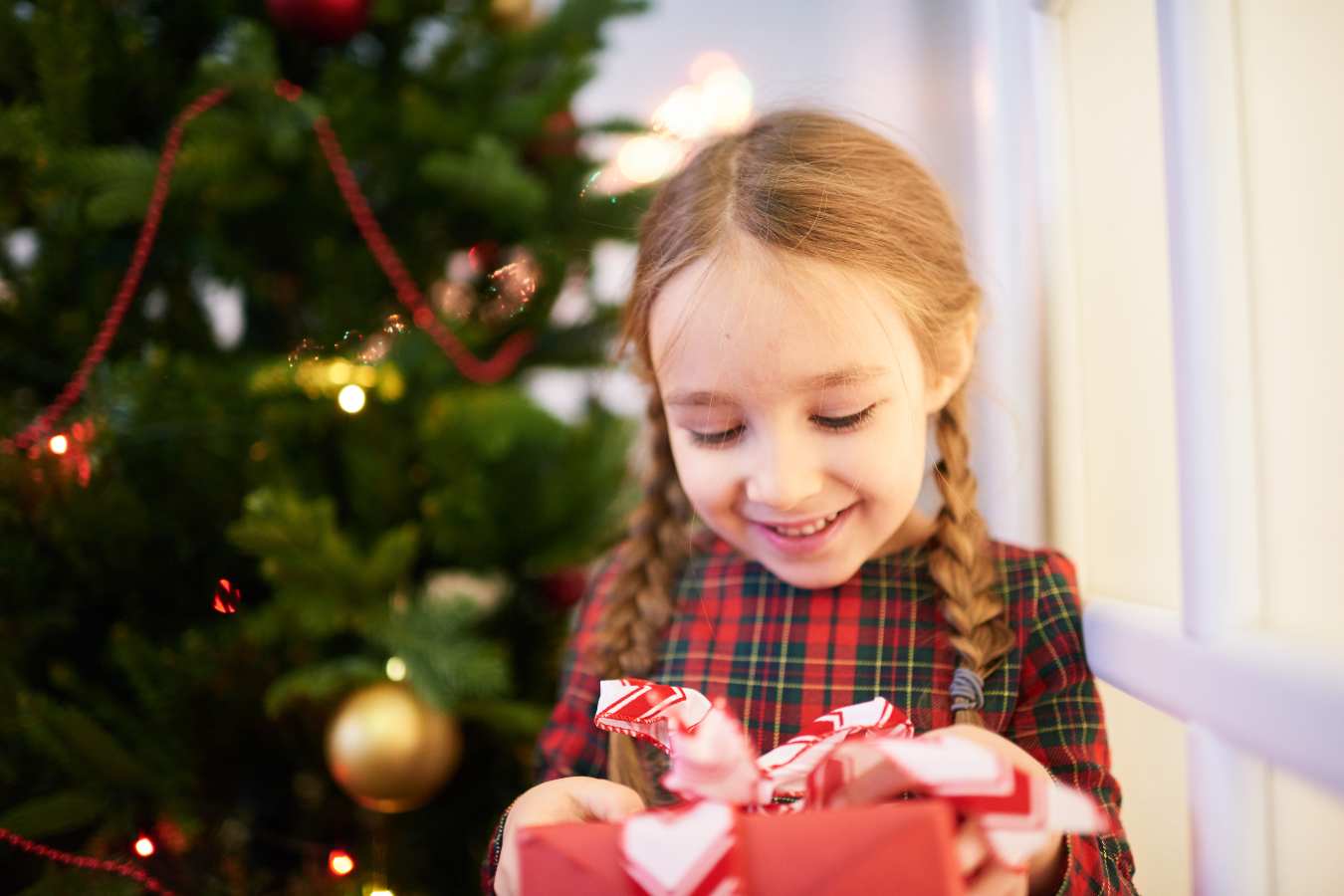Zabawki z Biedronki na Święta 2021 – Dlaczego w tym roku warto kupić prezent dla dziecka w Biedronce?