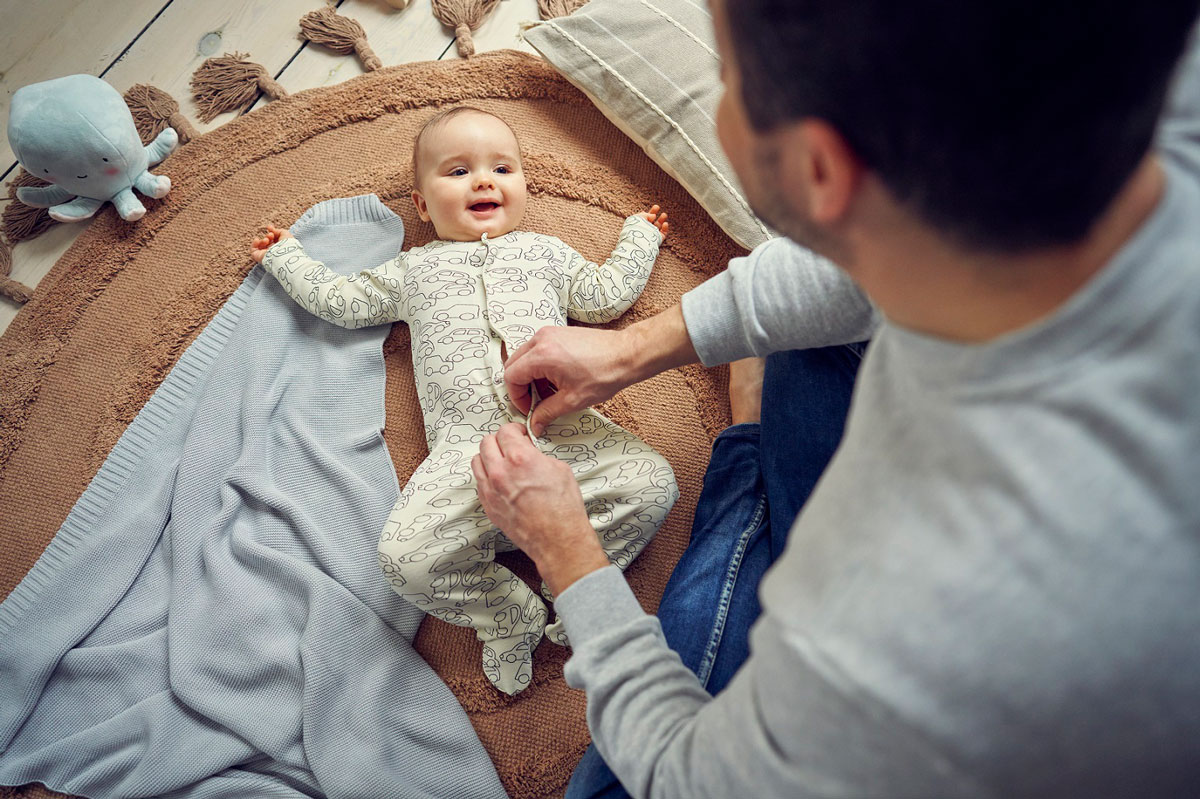 Jak skompletować wyprawkę dla niemowlaka?