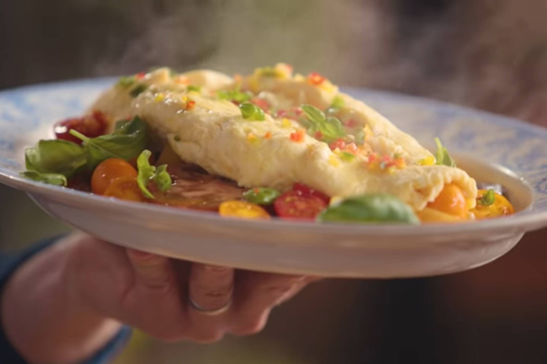 Jamie Olivier zdradził patent na puszysty omlet. Przepis jest banalnie prosty!