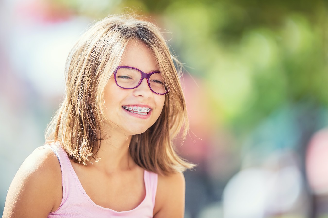Jak pomóc nastolatkom zaakceptować aparat ortodontyczny i skutecznie pielęgnować jamę ustną?
