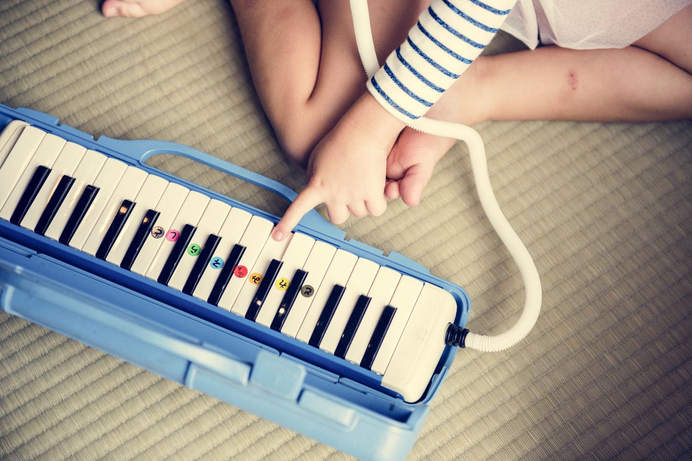 Najlepsze prezenty dla małych muzyków. Te instrumenty muzyczne będą idealne na Dzień Dziecka